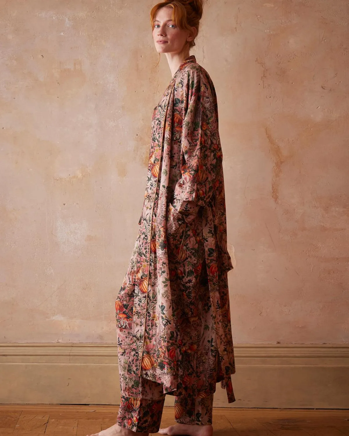 Kimonos-Fable England Nocturnal Garden Kimono Pink Lady