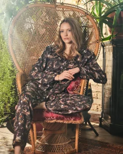 Pajamas-Fable England Wonderland Black Pajamas